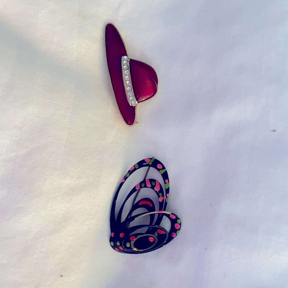 Vintage style scarf or coat pins.